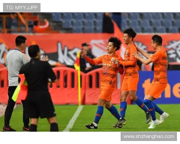 莱昂纳多谈大爆发：感谢教练给予更多自由空间让我发挥